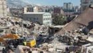 مبنى المهندسين المدنيين بكهرمان مرعش.. معجزة هندسية في مركز الزلزال