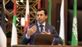 أشرف صبحي.. وزير مصري يحمل "الحزام الأسود" في الإدارة الرياضية