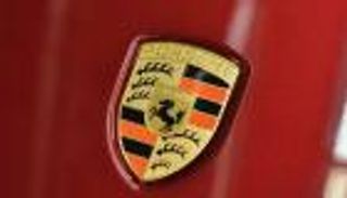 بورش تتبرع بمليون يورو لدعم المتضررين من الزلازل في تركيا وسوريا