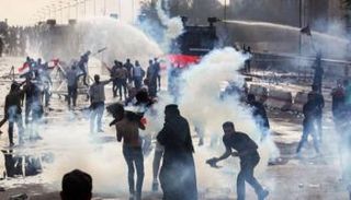 جانب من الأحداث التي رافقت احتجاجات أكتوبر 2019 بالعراق - أرشيفية