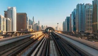 الإمارات.. بنية تحتية مستدامة لتعزيز رفاهية السكان