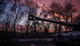 مدفع هاوتزر أوكراني في دونيتسك