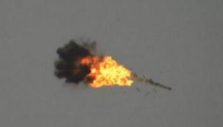 المسيرة الإيرانية خلال إسقاطها في سوريا