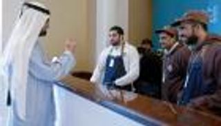 ضيوف قمة الحكومات في ضيافة "كافيه" أصحاب الهمم