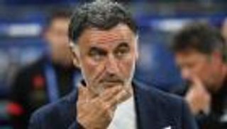 الإجابة عند جالتييه.. لماذا لا يحب باريس سان جيرمان المدربين الكبار؟