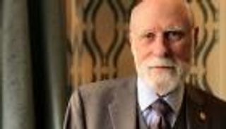 "أبو الإنترنت" يحذر من الذكاء الاصطناعي.. لماذا؟