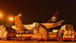 الطائرة الـ11.. السعودية ترسل 88 طن مساعدات إلى تركيا