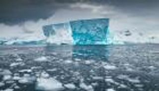 ذوبان قياسي لجليد أنتركتيكا.. احترار المحيطات يتفاقم