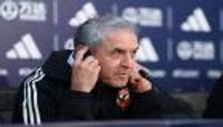 قبل ديربي الهلال.. كولر يحمي لاعبي الأهلي من عاصفة الجماهير