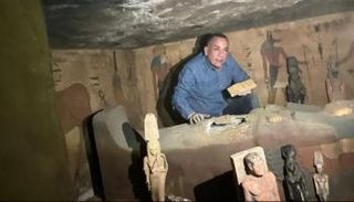 مقبرة الآثار المزيفة في بني سويف