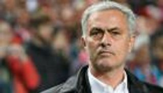 أبرزها مبابي.. 3 أسباب تقرب مورينيو من تدريب باريس سان جيرمان