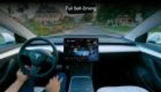 لعيب خطير.. "تسلا" تستدعي مئات آلاف السيارات