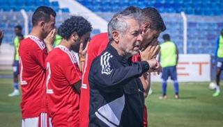 كولر مدرب الأهلي المصري 