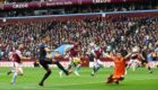 أرسنال ينهي لعنة فبراير بسيناريو مجنون في الدوري الإنجليزي