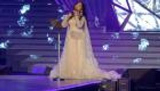 أحلام في "الليلة الماسية".. إطلالة ملكية تبهر الجمهور (صور)