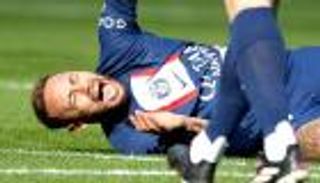 إصابة نيمار.. 48 ساعة ترعب باريس سان جيرمان