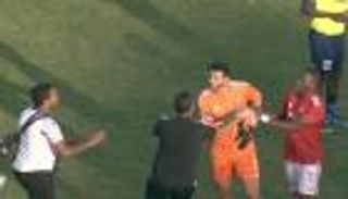 "دفاع عن النفس".. طبيب الهلال يكشف كواليس أزمة الشناوي