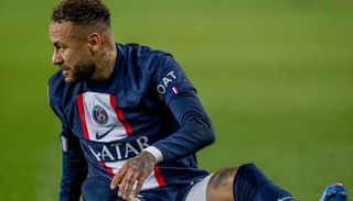 نيمار دا سيلفا لاعب باريس سان جيرمان