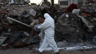 تركيا تخشى تفشي أوبئة في مناطق الزلزال