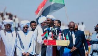 حميدتي خلال مخاطبة حشد جماهيري في ولاية كسلا