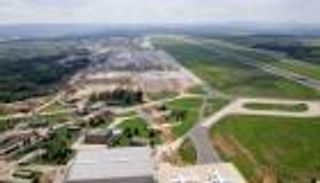 تنافس روسي تركي على شراء مطار "مُفلس".. التفاصيل