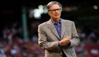 جون هنري أحد ملاك نادي ليفربول