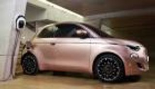 لأصحاب السيارات الكهربائية.. احذر هذه الشواحن