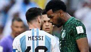 ليونيل ميسي وعلي البليهي - صورة أرشيفية