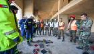 فريق الإمارات للبحث والإنقاذ يواصل تدريب عناصر الدفاع المدني السوري (فيديو)