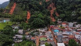 ارتفاع حصيلة فيضانات البرازيل إلى 40 قتيلاً