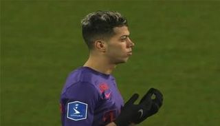 إمام عاشور لاعب ميتييلاند الدنماركي