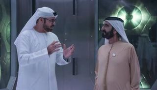 الشيخ محمد بن راشد آل مكتوم يستمع إلى محمد عبدالله القرقاوي