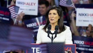 نيكي هايلي المرشحة في الانتخابات التمهيدية للرئاسة الأمريكية بالحزب الجمهوري