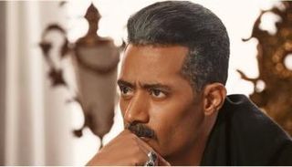 محمد رمضان في مشهد من مسلسل العمدة