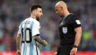 5 مباريات لا تُنسى في مسيرة مارتشينياك حكم السوبر الإماراتي