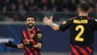 دخل نادي العشرين.. ماذا قدم رياض محرز أمام لايبزيج؟