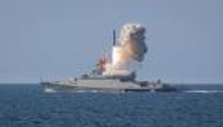 بعد تعليق روسيا "نيو ستارت".. ما هي الأسلحة النووية التكتيكية؟