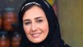 حلا شيحة "بدون حجاب" في عيد ميلادها الـ43 (صور)