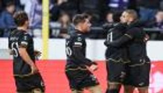 في 82 دقيقة.. سليماني يأكل "الأخضر واليابس" بدوري المؤتمر الأوروبي