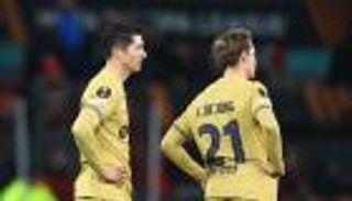 رحلة أوروبية كارثية تكشف عجز تشافي مع برشلونة