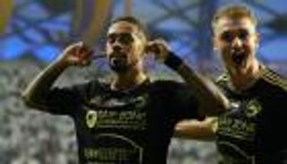 بالنيران الصديقة.. الشارقة يتوج بكأس السوبر الإماراتي