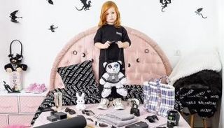 إحدى الصور الصادمة التي نشرتها "بالنسياغا"