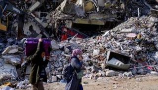 آثار الزلزال المدمر في تركيا