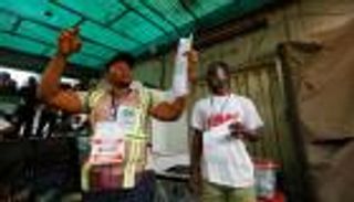 انتخابات نيجيريا.. يومان لتصويت متعثر ونتائج "مؤجلة"