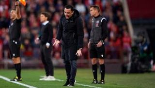 تشافي هرنانديز مدرب برشلونة