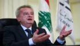 "فينما" تطارد "سلامة".. لماذا تفتش هيئة سويسرية خلف حاكم مصرف لبنان؟