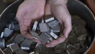 العالم يترقب أزمة إمدادات الليثيوم من الصين.. إليكم السبب