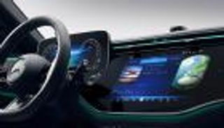 الفئة E.. أولى سيارات مرسيدس بنظام MB.OS