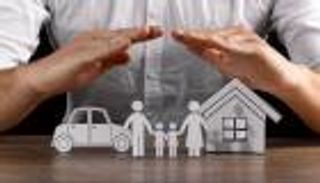 الإمارات الأولى عربيا في قطاع التأمين.. أرقام قياسية