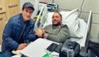 مرض نجل محمد ثروت.. نادر يصيب "واحد في المليون"